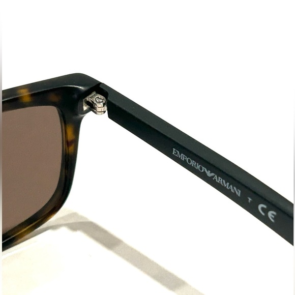 EMPORIO ARMANI, EA 4137 Sunglasses - Picture 4 of 7
